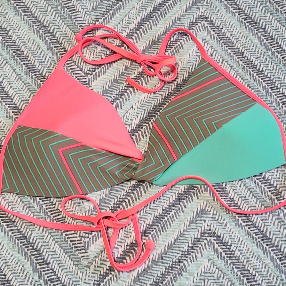Body Glove Bikini Top